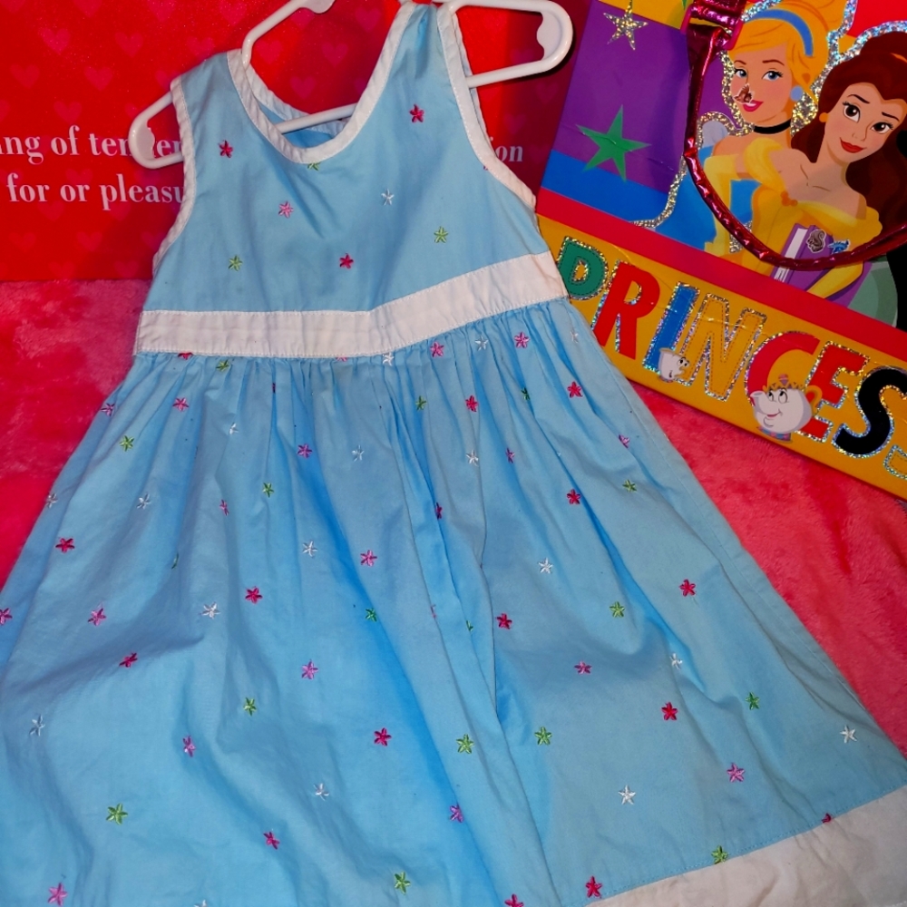 Girl dress